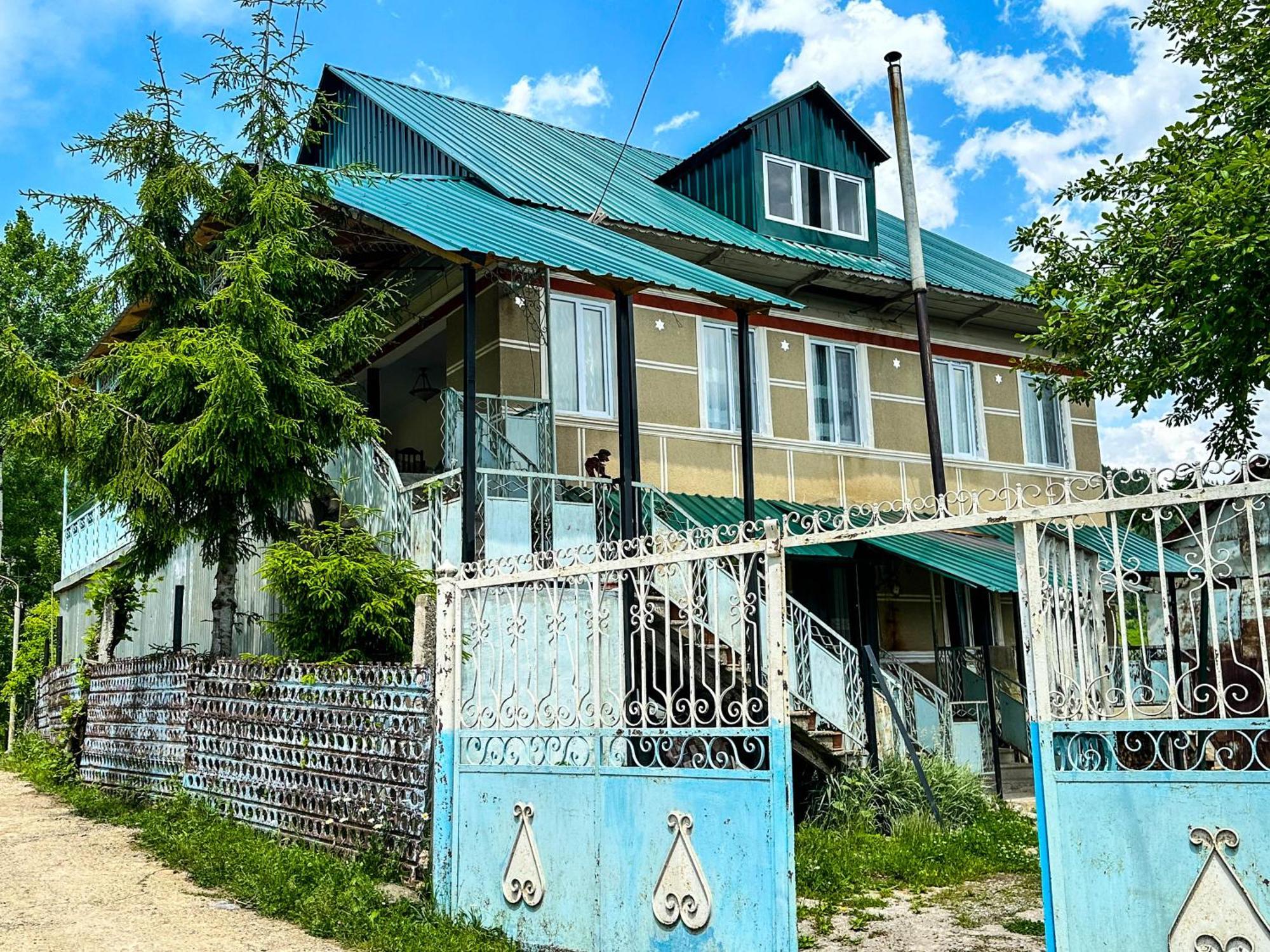 Armazi Hotel Khulo Exterior foto